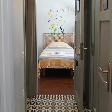 Tilas - In 19th Century Wooden Townhouse,kadikoy Hotel *