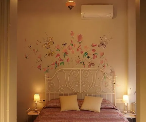 Tilas - In 19th Century Wooden Townhouse,kadikoy فندق اسطنبول