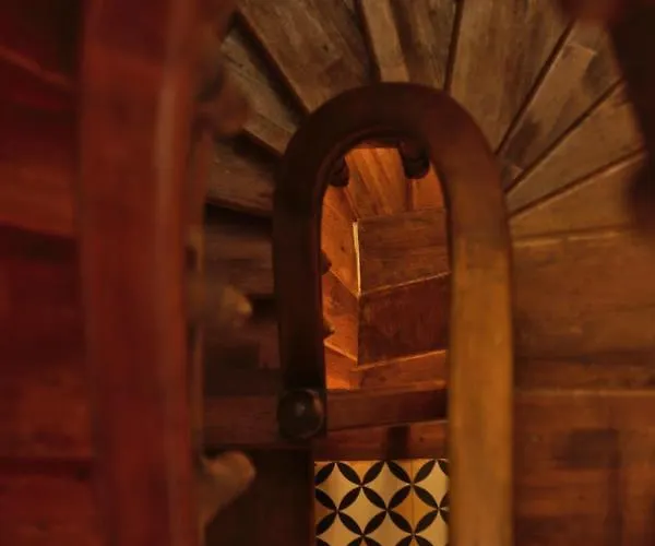 Tilas - In 19th Century Wooden Townhouse,kadikoy اسطنبول