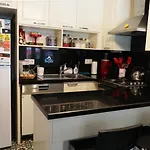 Tilas - In 19th Century Wooden Townhouse,kadikoy Hotel